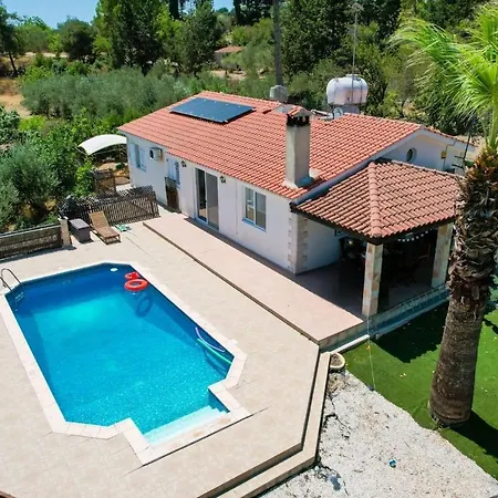 Villa Villa in Kallepia-Luxurious stay