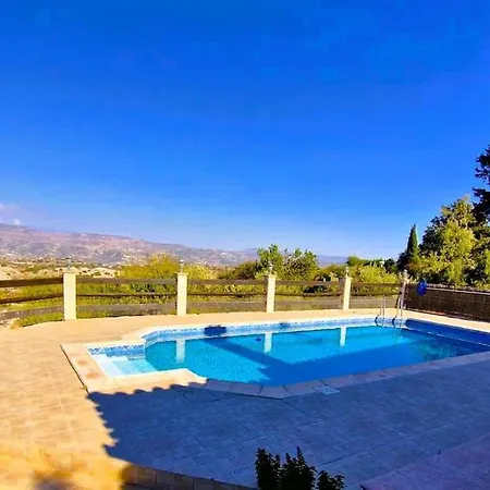 Peaceful Kallepia With Private Pool & Mountain Views パ フォス