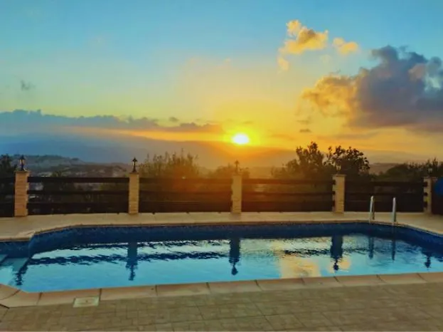 In Kallepia-luxurious Villa *