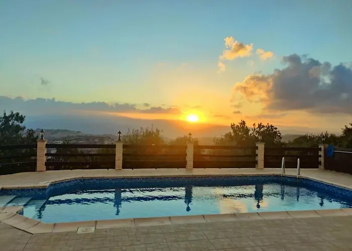 In Kallepia-luxurious *